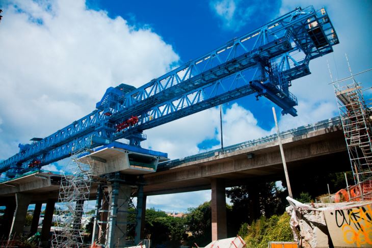 50-200t 20years Experience Bridge Launching Precast Girder Erection Cranes Beam Launcher Crane