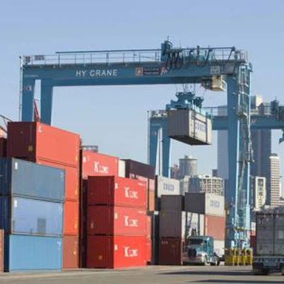 컨테이너 선적 및 하역을 위한 포트 크레인