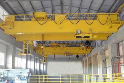 40 톤 두 배 대들보 Eot 가로장에 의하여 거치되는 트롤리 천장 기중기