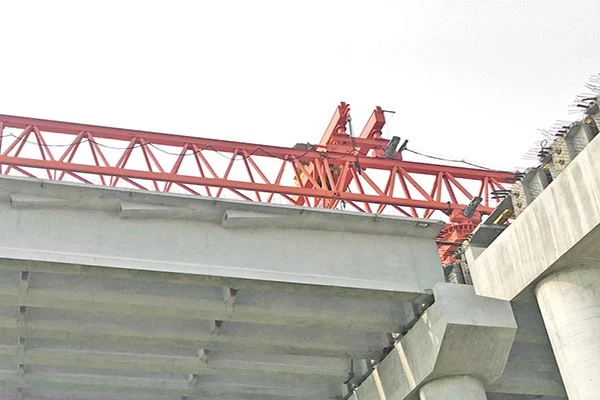 bridge launching girder